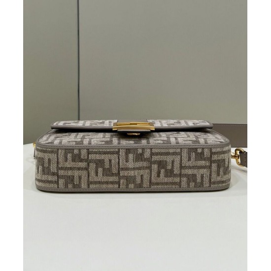 Replica Fendi Baguette 8BR6009 Grigio Replica Fendi Baguette 8BR6009 Grigio