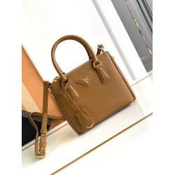 Prada Mini/Medium Galleria Bag Saffiano Marrone