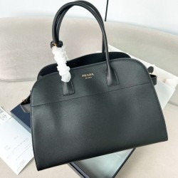 Prada Large Tote Bag con Fibbie Nero