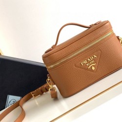 Borsa mini Vanity Prada Granata Marrone