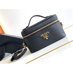 Borsa mini Vanity Prada Granata Nera Borsa mini Vanity Prada Granata Nera