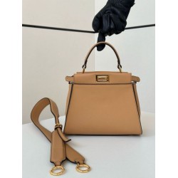 Borsa Fendi Mini Iconic Peekaboo Marrone chiaro