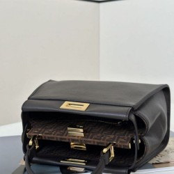 Borsa Fendi Mini Iconica Peekaboo Nero