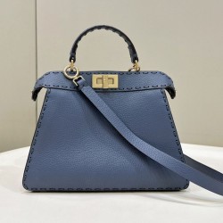 Borsa Fendi Peekaboo ISeeU Piccola Selleria con 556 impunture cucite a mano Blu