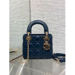 Borsa Dior Lady Dior Mini con catena Cannage Blu Navy Borsa Dior Lady Dior Mini con catena Cannage Blu Navy