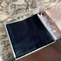 Dior Oblique Scialle 140 CM Blu Navy Dior Oblique Scialle 140 CM Blu Navy