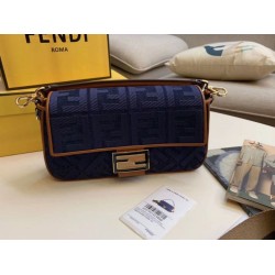Borsa media Fendi Baguette blu denim Borsa media Fendi Baguette blu denim