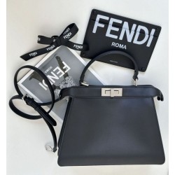Borsa Peekaboo Fendi di Marc Jacobs Nero