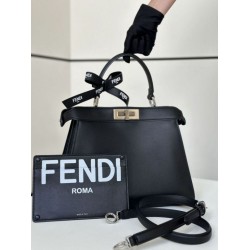 Borsa Peekaboo Fendi di Marc Jacobs Nero
