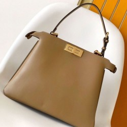 Fendi Peekaboo Soft Medium Bag Marrone
