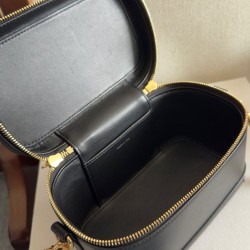 Celine Borsa da toeletta Pelle di vitello naturale nera