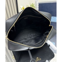 Borsa grande Prada Re-Nylon con manico superiore e lucchetto 1BB131 Nero Borsa grande Prada Re-Nylon con manico superiore e lucchetto 1BB131 Nero