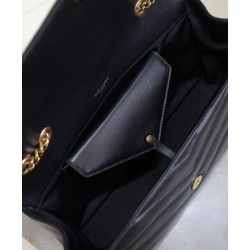 Borsa YSL Saint Laurent Loulou Media Matelasse Nera Borsa YSL Saint Laurent Loulou Media Matelasse Nera