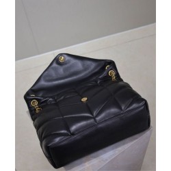 Borsa media YSL Saint Laurent Puffer in nappa nera Borsa media YSL Saint Laurent Puffer in nappa nera