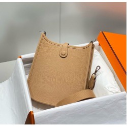 Hermes Evelyne III TPM Mini Bag Marrone Clemence