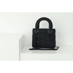 Replica Dior Mini Borsa Lady Dior Cannage Nero Replica Dior Mini Borsa Lady Dior Cannage Nero