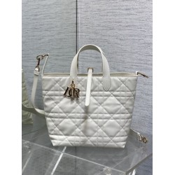 Borsa tote verticale Dior piccola/media Dior Toujours bianca