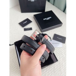 Cintura YSL Saint Laurent Cassandre Square Buckle 20MM Nero Cintura YSL Saint Laurent Cassandre Square Buckle 20MM Nero