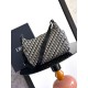 Replica Borsa hobo morbida Dior Rider media Dior Oblique Jacquard nera/beige Imitazioni Falso Replica Borsa hobo morbida Dior Rider media Dior Oblique Jacquard nera/beige Imitazioni Falso