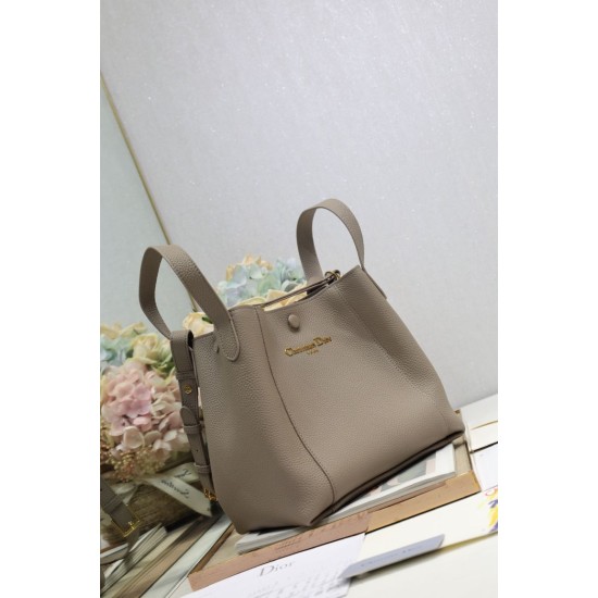 Replica Borsa a secchiello Dior Signature piccola/media grigia Imitazioni Falso Replica Borsa a secchiello Dior Signature piccola/media grigia Imitazioni Falso