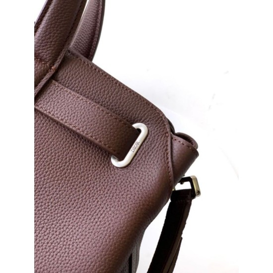 Replica Borsa tote Dior Normandie media da uomo marrone Imitazioni Falso Replica Borsa tote Dior Normandie media da uomo marrone Imitazioni Falso