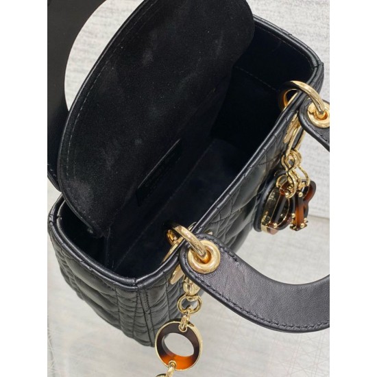 Replica Mini Borsa Dior Lady Dior con O-link Nero Cannage Imitazioni Falso Replica Mini Borsa Dior Lady Dior con O-link Nero Cannage Imitazioni Falso