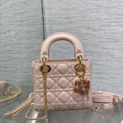Borsa Dior Lady Dior Mini con Catena e Charms in Resina Rosa Imitazioni