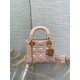 Replica Borsa Dior Lady Dior Mini con Catena e Charms in Resina Rosa Imitazioni Falso Replica Borsa Dior Lady Dior Mini con Catena e Charms in Resina Rosa Imitazioni Falso