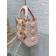 Replica Borsa Dior Lady Dior Mini con Catena e Charms in Resina Rosa Imitazioni Falso Replica Borsa Dior Lady Dior Mini con Catena e Charms in Resina Rosa Imitazioni Falso
