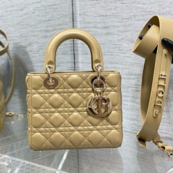 Replica Borsa Dior Lady Dior My ABCDior Piccola Pastello Replica Borsa Dior Lady Dior My ABCDior Piccola Pastello