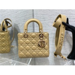 Replica Borsa Dior Lady Dior My ABCDior Piccola Pastello Replica Borsa Dior Lady Dior My ABCDior Piccola Pastello