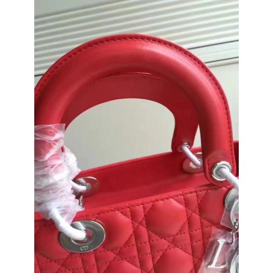 Replica Borsa Dior Classic Lady media rossa Imitazioni Falso