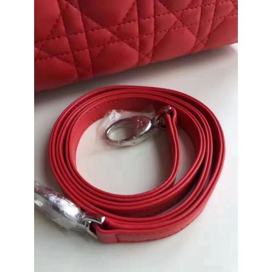 Replica Borsa Dior Classic Lady media rossa Imitazioni Falso