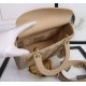Replica Borsa Dior Lady Dior Media con Charm Smaltato Beige Imitazioni Falso Replica Borsa Dior Lady Dior Media con Charm Smaltato Beige Imitazioni Falso