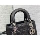 Replica Borsa Dior Lady Dior Media in Pelle di Vitello Granata Nera Imitazioni Falso Replica Borsa Dior Lady Dior Media in Pelle di Vitello Granata Nera Imitazioni Falso