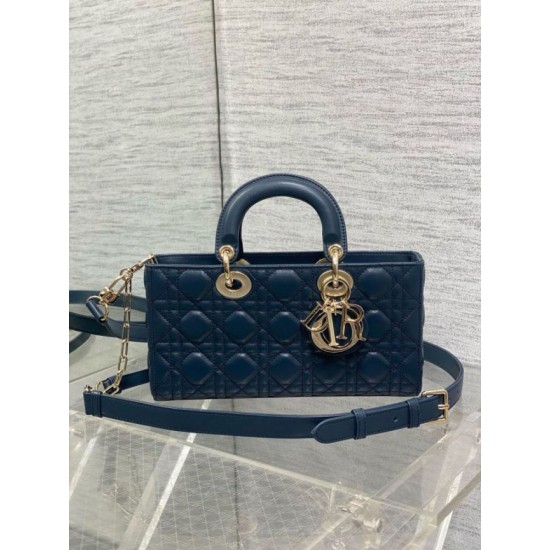 Replica Borsa Dior Lady D-Joy Media Cannage Blu Imitazioni Falso Replica Borsa Dior Lady D-Joy Media Cannage Blu Imitazioni Falso
