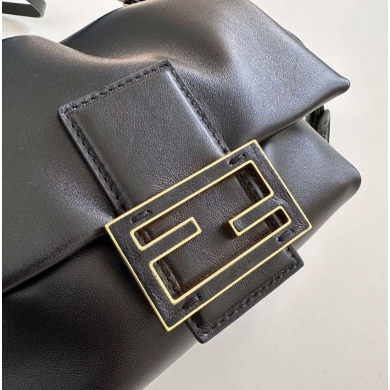 Replica Borsa Fendi Mamma Baguette Piccola Nera Imitazioni Falso Replica Borsa Fendi Mamma Baguette Piccola Nera Imitazioni Falso