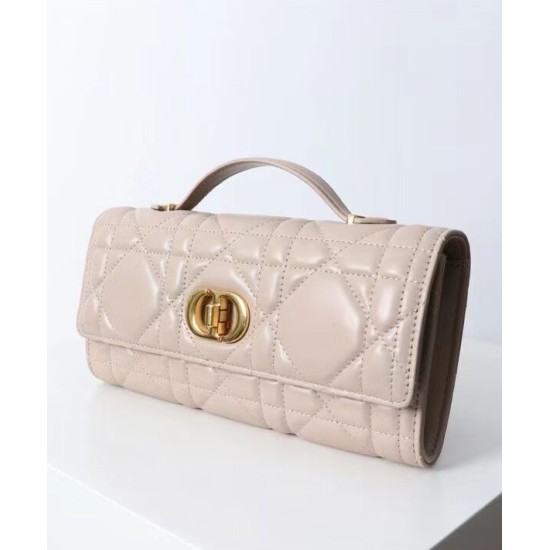 Replica Pochette Dior Miss Caro Albicocca Replica Pochette Dior Miss Caro Albicocca
