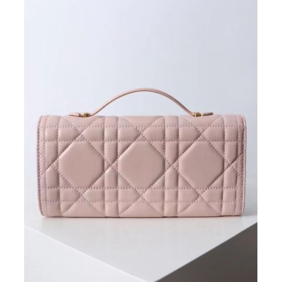 Replica Pochette Dior Miss Caro Top Handle Clutch Rosa Imitazioni Falso Replica Pochette Dior Miss Caro Top Handle Clutch Rosa Imitazioni Falso