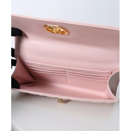 Replica Pochette Dior Miss Caro Top Handle Clutch Rosa Imitazioni Falso Replica Pochette Dior Miss Caro Top Handle Clutch Rosa Imitazioni Falso