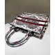 Replica Borsa Dior Book Tote media Dior ricamata con il motivo multicolore M1286 Rosso di Pietro Ruffo Imitazioni Falso
