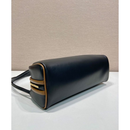 Replica Borsa a tracolla Prada Swing Smooth 1BC249 Nero Imitazione Replica Borsa a tracolla Prada Swing Smooth 1BC249 Nero Imitazione