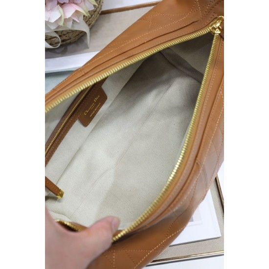 Replica Borsa Dior Piccola/Media D-Journey in Vitello Liscio Vintage Cammello imitazione False Online Replica Borsa Dior Piccola/Media D-Journey in Vitello Liscio Vintage Cammello imitazione False Online