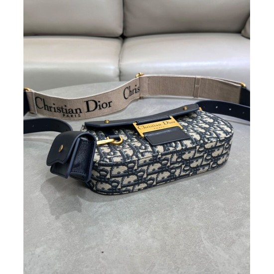 Replica Borsa Dior Piccola Streetchic M3913 Blu scuro imitazione False Online Replica Borsa Dior Piccola Streetchic M3913 Blu scuro imitazione False Online