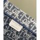 Replica Borsa Dior Book Tote Dior blu ricamata con motivo Dior Oblique grigio imitazione False Online Replica Borsa Dior Book Tote Dior blu ricamata con motivo Dior Oblique grigio imitazione False Online