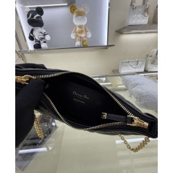 Mini borsa Christian Dior Miss Caro Diorling con catena, nera