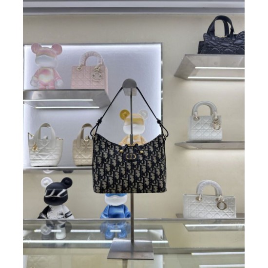 Replica Mini borsa Christian Dior 30 Montaigne Diorling con catena, blu scuro Replica Mini borsa Christian Dior 30 Montaigne Diorling con catena, blu scuro