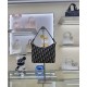 Replica Mini borsa Christian Dior 30 Montaigne Diorling con catena, blu scuro Replica Mini borsa Christian Dior 30 Montaigne Diorling con catena, blu scuro