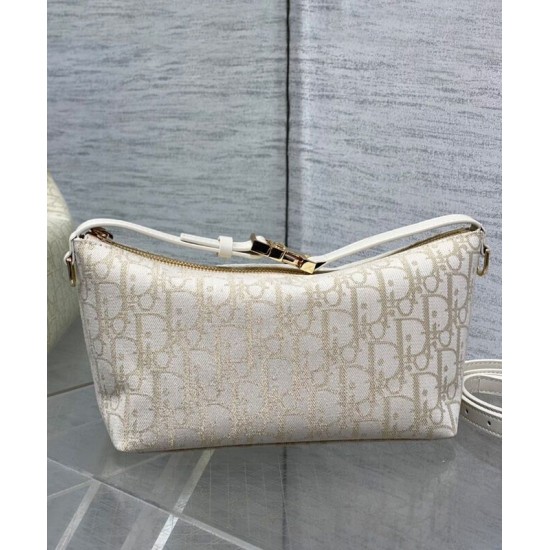 Replica Borsa Dior Travel Nomad media Crema Replica Borsa Dior Travel Nomad media Crema