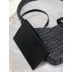 Replica Mini borsa hobo Saint Laurent Le 5 À 7 in rafia nera Replica Mini borsa hobo Saint Laurent Le 5 À 7 in rafia nera